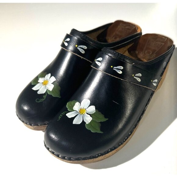 Handmade Swedish Black Leather Clogs With Hand-Painted Flowers Wood Sole Size 37 - Picture 2 of 16
